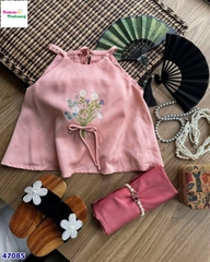 Set yếm MLS hồng thêu hoa