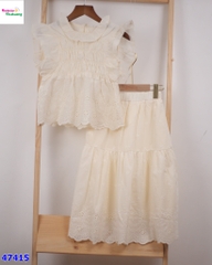 Set váy XXY kem dập hoa