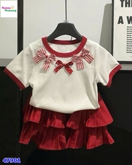 Set áo trắng nơ caro váy đỏ