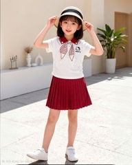 Set NYY áo trắng Kitty , váy xếp ly