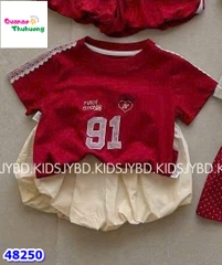 Bộ áo đỏ 91