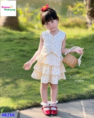 Set váy June bé gái kem chấm bi