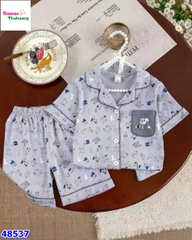 Bộ Pyjama đùi xám chữ cái