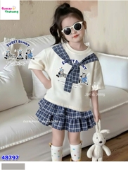 Set váy J&J áo kem ngựa vằn