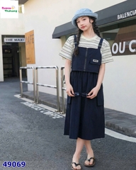 Set áo trắng sọc, yếm xanh đen, chân váy