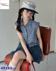 Set sát nách sọc caro xanh + váy jean