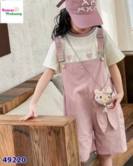 Set yếm hồng , áo in trái tim