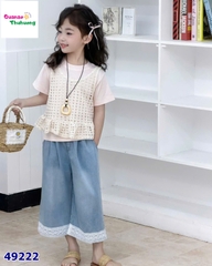 Set quần Jean dài, áo hồng yếm ren kem