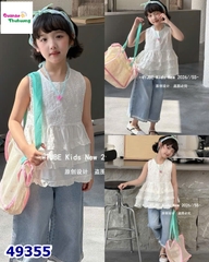 Set áo kem viền tầng, quần jean viền trắng