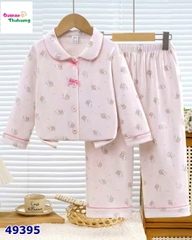 Pyjama Qke cổ tròn hồng thỏ và gấu