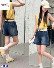 Quần short jean xanh thêu trái tim