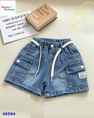Quần short jean xanh nhạt túi hộp UG1250
