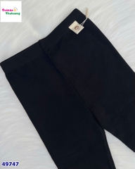 Legging đen thêu nơ xanh