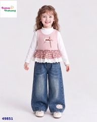 Set 3 món: Áo dài, áo len hồng đính nơ, quần jean