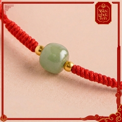 Vòng Tay Chỉ Đỏ Ngọc Bích