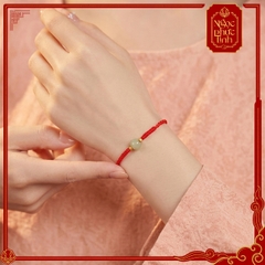 Vòng Tay Chỉ Đỏ Ngọc Bích