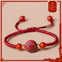 Vòng Tay Chỉ Đỏ Dây Kết 12 Hoa Giáp