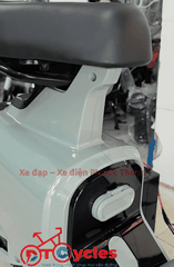 Xe điện JVC G9 SMART V1 màu Xi măng