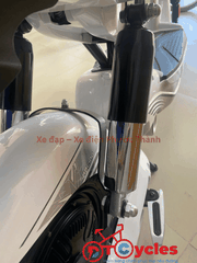 Xe điện AVA M133 2026 màu Trắng