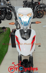 Cap A AVA LUXURY màu Trắng