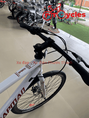Xe đạp Touring CHAPMAN Bánh 600 Có đề màu Trắng-Bạc