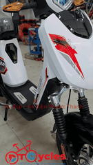Cap A AVA LUXURY màu Trắng