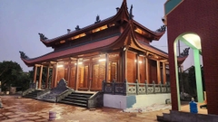 Nhà thờ họ 2 tầng 2 mái