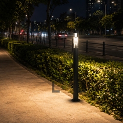 Cột đèn Sân Vườn TAURAS