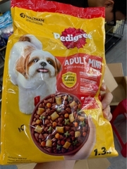 Hạt thức ăn Pedigree Adult Mini 1.3kg