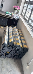 Ốp cột cao su chữ V 1200mm