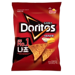 Snack Doritos vị phô mai Lotte Hàn Quốc 92g
