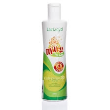 Tắm gội Lactacyd 250ml