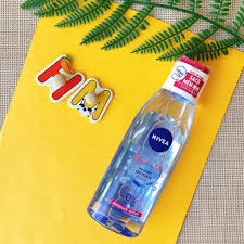 Nivea nước tẩy trang dưỡng ẩm, sáng da 200ml