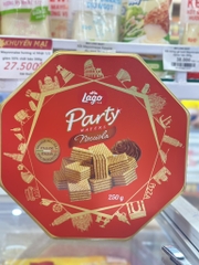 Bánh xốp kem vị hạt phỉ Party Lago Ý 250g