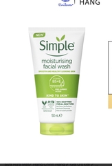 Sữa rửa mặt Simple Moisturising sạch sâu dành cho da thường 150ml