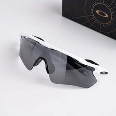 OAKLEY 0OO9208