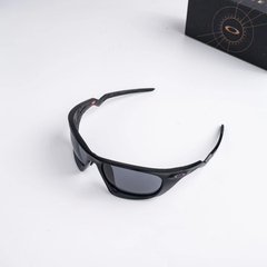 OAKLEY 0OO9431