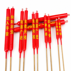 1 đôi nến chống gió thắp ngoài trời không tắt