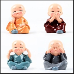 Bộ tượng 4 chú tiểu 4 không cao cấp  để trang trí xe hơi, bàn làm việc và decor phòng