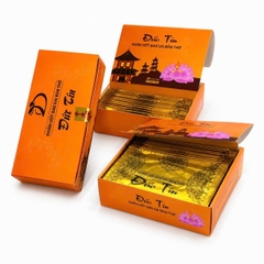 Hộp 20 khăn ướt bao sái cao cấp Đức Tín dùng để lau ban thờ hương trầm quế