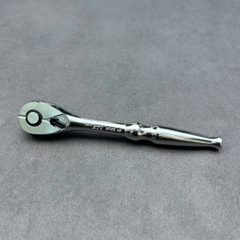 Cần Siết Cốt 1/4" Ratchet Đảo Chiều KTC BR2E