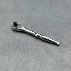 Cần Siết Cốt 1/4" Ratchet Đảo Chiều KTC BR2E