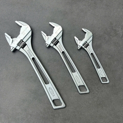 Mỏ Lết Lobster UM24XG Hybrid Ngàm Mở 6-24mm - Sản Xuất Tại Nhật Bản