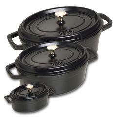 Nồi oval màu đen Staub