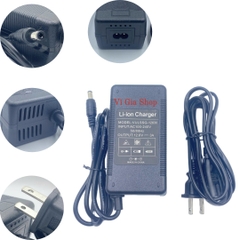 Sạc 3S 12.6V Dòng sạc 3A - Có quạt tản nhiệt - đèn báo pin tự ngắt khi sạc đầy