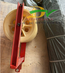 Puly kéo dây điện 3 rãnh 320X80MM