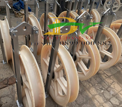 Puly kéo dây điện 660x100mm