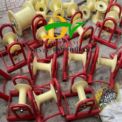 Con Lăn Đơn Kéo Cáp Bánh Nhựa