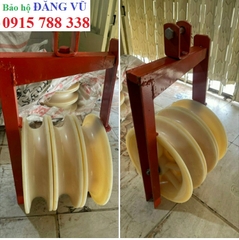 Puly kéo cáp điện 3 rãnh ĐK 320x80mm
