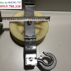 Puly nhựa kéo dây điện 200x60mm